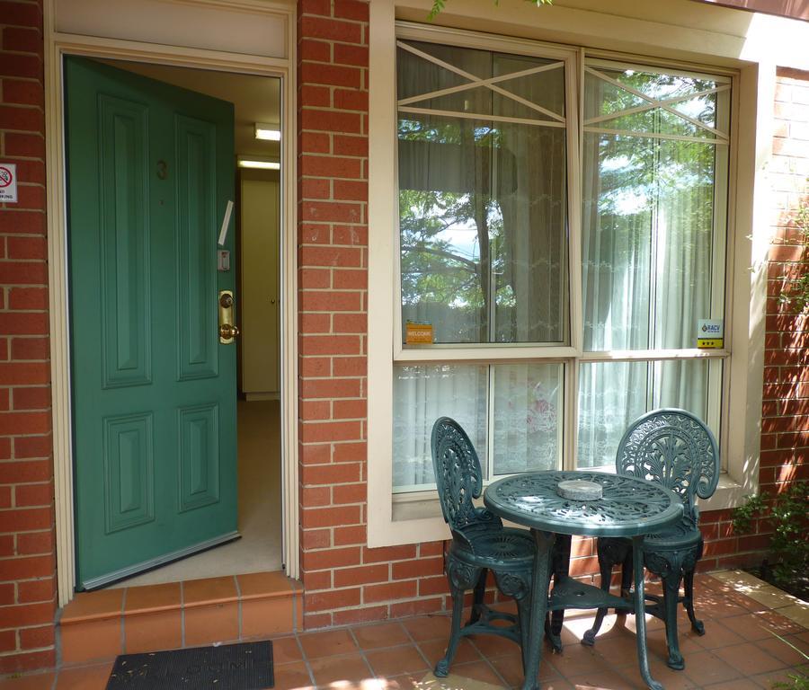 Box Hill Studio Apartment 2 エクステリア 写真