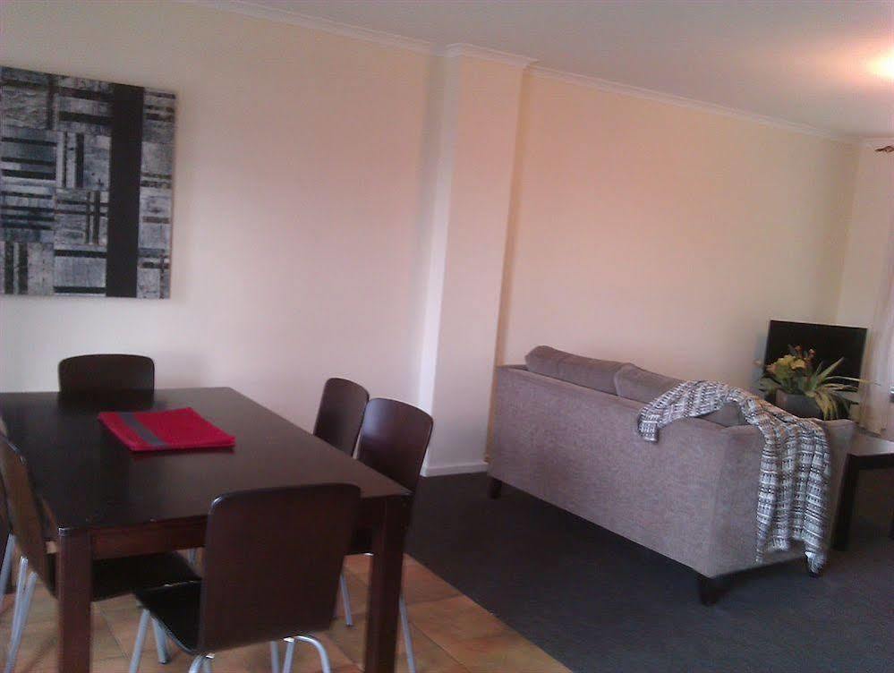 Box Hill Studio Apartment 2 エクステリア 写真