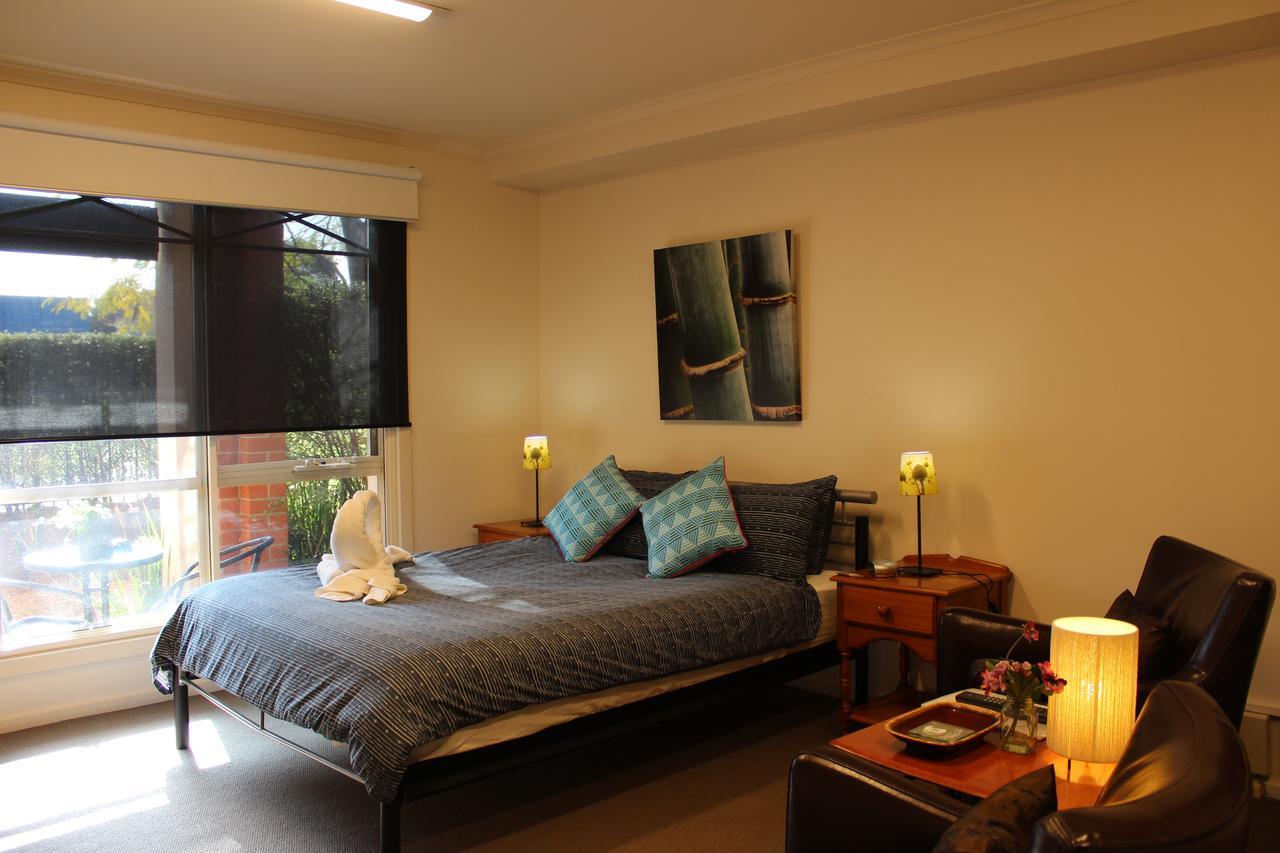 Box Hill Studio Apartment 2 エクステリア 写真